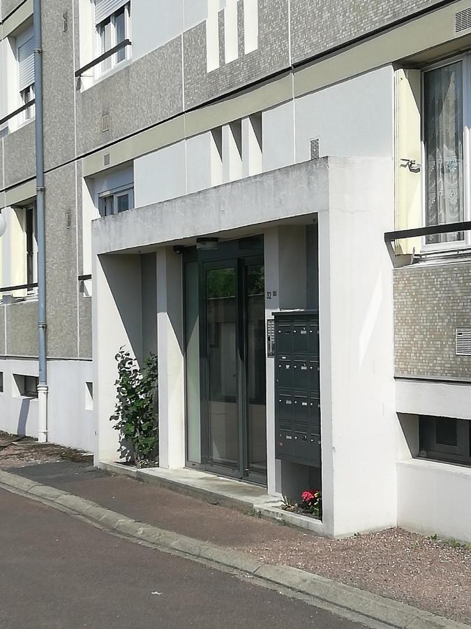 Joli Residentiel A Apartment
