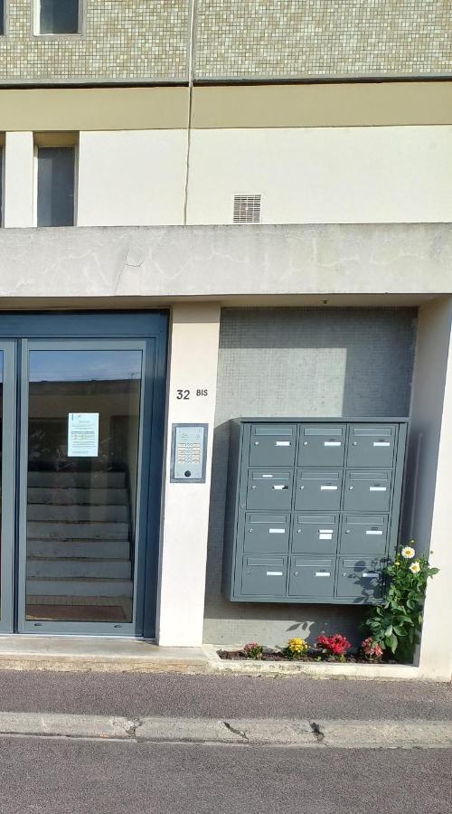 Joli Residentiel A Apartment